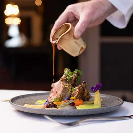 County Arms Hotel 4*