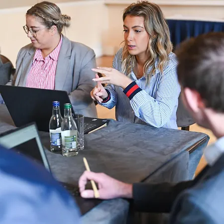 Hotel County Arms Birr