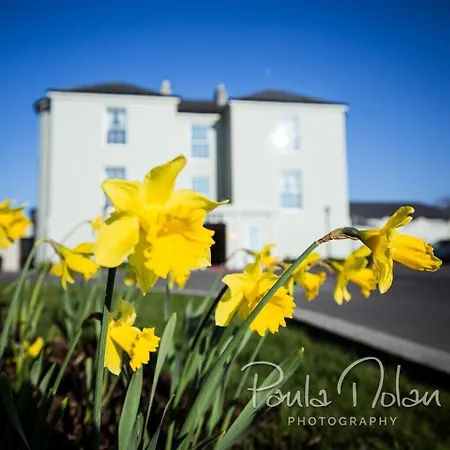 County Arms Hotel 4*