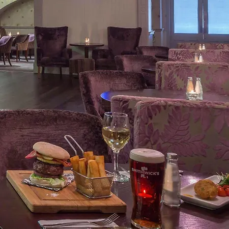 Hotel County Arms Birr