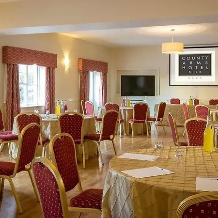 Hotel County Arms 4*