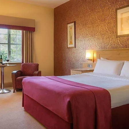 County Arms 4* Birr