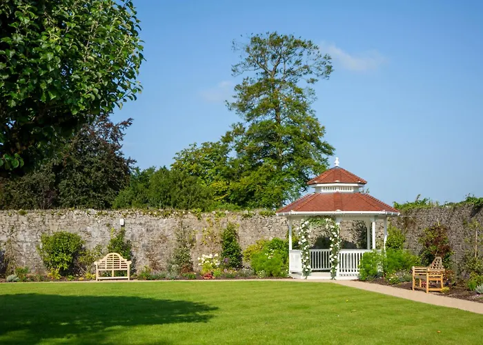 Hotell County Arms 4*