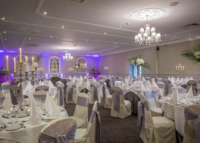 County Arms Hotell Birr