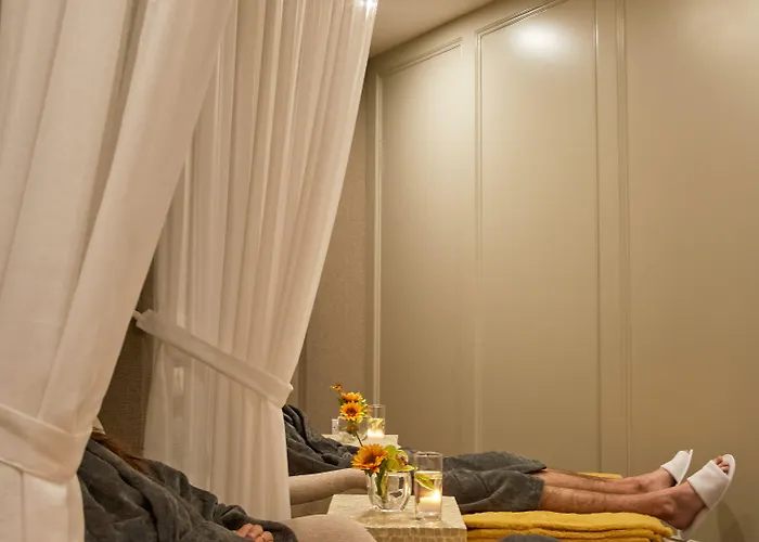 Отель County Arms Бирр