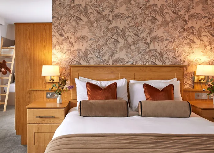 County Arms Hotell 4*